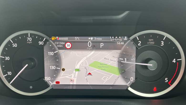 Jaguar F-Pace 2.0 D200 R-Dynamic Black 5dr Auto AWD Diesel Estate